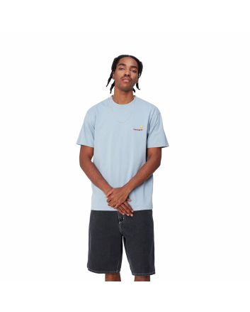 Hombre con camiseta orgánica de manga corta Carhartt WIP American Script azul escarcha