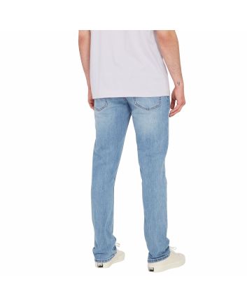 Hombre con pantalón vaquero Volcom Vorta Denim Slim Wrecked Indigo 