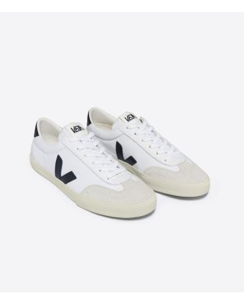 Zapatillas Veja Volley Canvas color Blanco y Negro Unisex