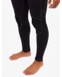 Hombre con Quiksilver Marathon Sessions 4/3mm Chest Zip traje de neopreno negro rodilleras