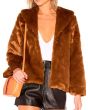 Abrigo de piel sintética Amuse Fur Ever Mine marrón para mujer
