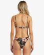 Mujer con Braguita de Bikini Billabong Hooked On Tropics Hike Negro Floral posterior