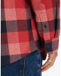 Hombre con Camisa de franela Quiksilver Motherfly Plaid Roja a cuadros botones manga
