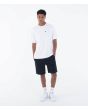 Hombre con camiseta básica de manga corta Hurley Icon Blanca corte clásico
