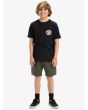 Niño con camiseta Ev Times Up Quiksilver negra corte clásico