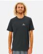 Hombre con Camiseta técnica de protección solar de manga corta Rip Curl Search Series UV negra