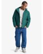Hombre con cazadora impermeable con capucha Quiksilver Overcast 3K Insulated Trekking Green ajuste