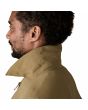 Hombre con Chaqueta ligera Patagonia Isthmus Unlined Jacket caqui cuello plano