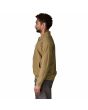 Hombre con Chaqueta ligera Patagonia Isthmus Unlined Jacket caqui lateral