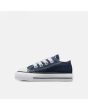 Zapatillas bajas Converse Chuck Taylor All Star Classic Low Top azules para niños de 1 a 4 años izquierda