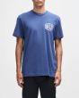 Hombre con Camiseta Harajuku Address Azul Mecánico frontal