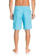 Hombre con Bermudas tipo chino Quiksilver Everyday 20" azules  posterior