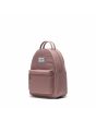 Mochila Herschel Nova Mini en color rosa Ash Rose con cremallera metálica visible