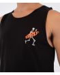 Hombre con camiseta de tirantes Hurley Tank Printing Press Flamingue Negra gráfico esqueleto surfer pecho