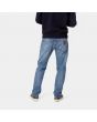 Hombre con Pantalón vaquero ajustado Carhartt WIP Klondike azul desgastado posterior