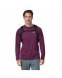 Hombre con Mochila Patagonia Black Hole Pack 25 Litros negra Unisex correa esternón