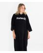 Mujer con Poncho de Surf Hurley One & Only negro Unisex frontal