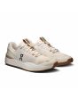 Zapatillas de tenis On Running The Roger Pro color blanco marfil para hombre frontal