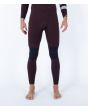 Hombre con traje de neopreno con cremallera en el pecho Hurley PLUS 4/3mm granate rodilleras