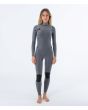 Mujer con Traje de Neopreno con cremallera en el pecho Hurley Woman Advant 4/3mm azul y rosa interior