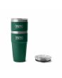 Vasos térmicos YETI Rambler Stackable Cup 20oz Black Forest Green con tapa MagSlider apilados