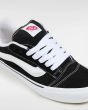 Zapatillas Vans Knu Skool Negras y Blancas Unisex tejido de ante
