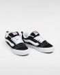 Zapatillas Vans Knu Skool Negras y Blancas Unisex frontal
