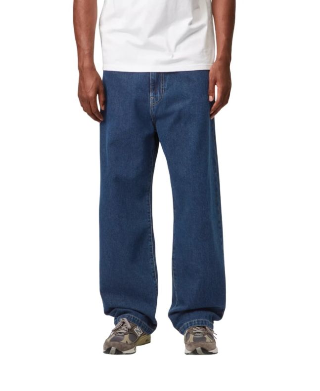 Hombre con Pantalón vaquero Carhartt WIP Landon azul lavado a la piedra