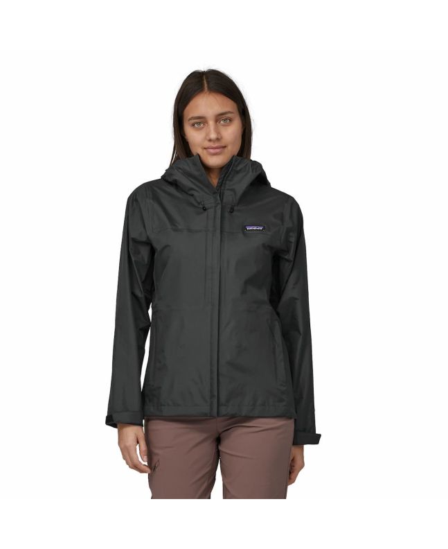 Mujer con Chubasquero plegable Patagonia W's Torrentshell 3L Rain Jacket Negro