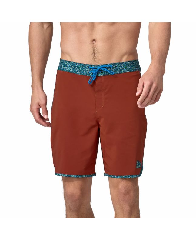 Hombre con Bañador de surf Patagonia M's Hydropeak Scallop Boardshorts 18in Mangrove Red 