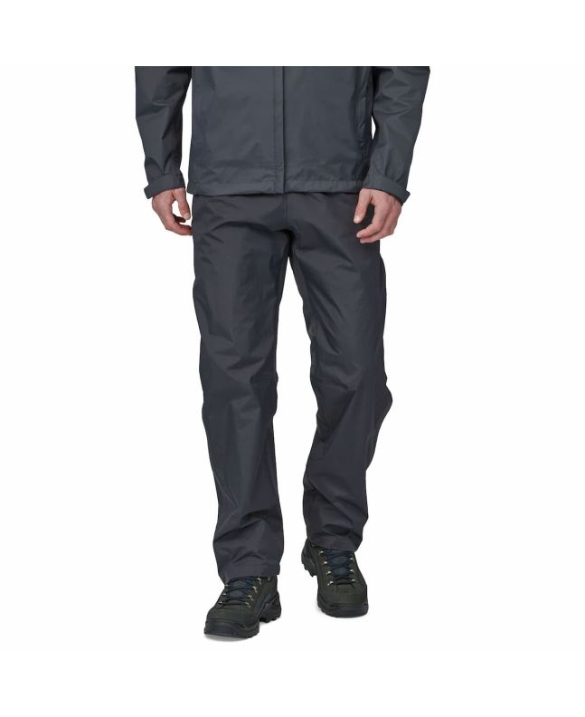 Hombre con Pantalones de lluvia Patagonia M's Torrentshell 3L Rain Pants Regular Negros 