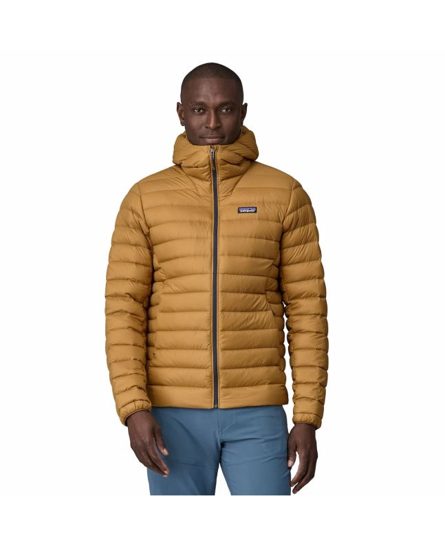 Hombre con cazadora acolchada plegable con capucha Patagonia M's Down Sweater Hoody Marrón