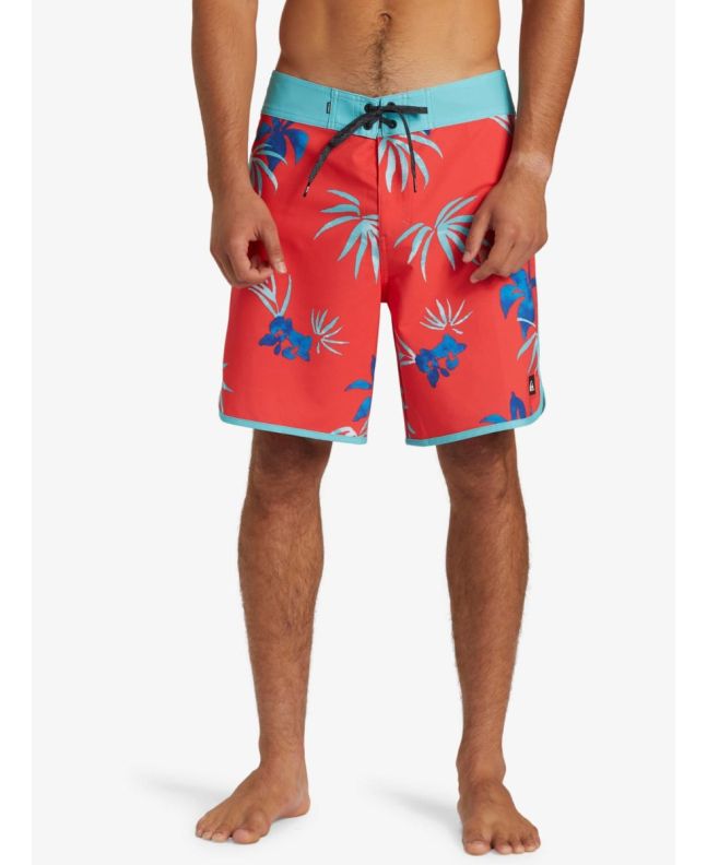 Hombre con bañador de surf Quiksilver Surfsilk Scallop 18'' Cayenne