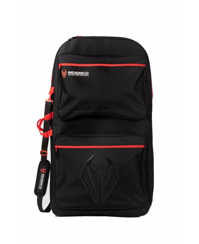 Funda de bodyboard doble NMD Travel Double Board en color negro con detalles en rojo 
