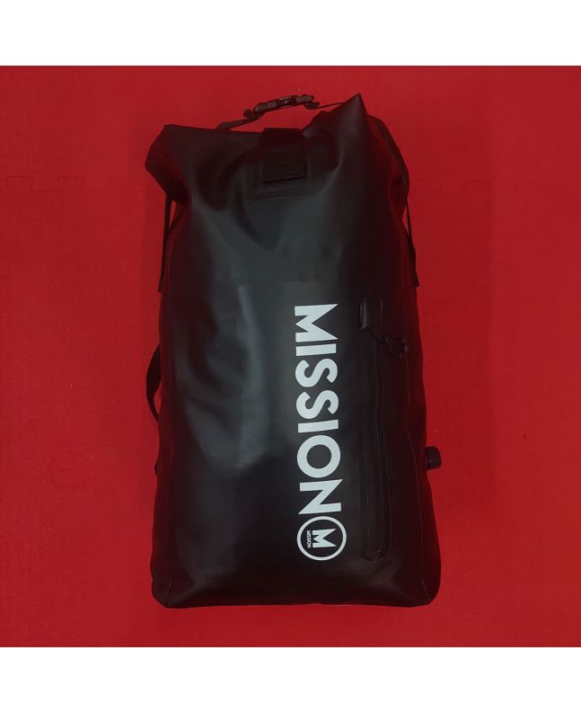 Mochila estanca para surf Mission x Deflow Pro-Tech Waterproof negra 30 Litros