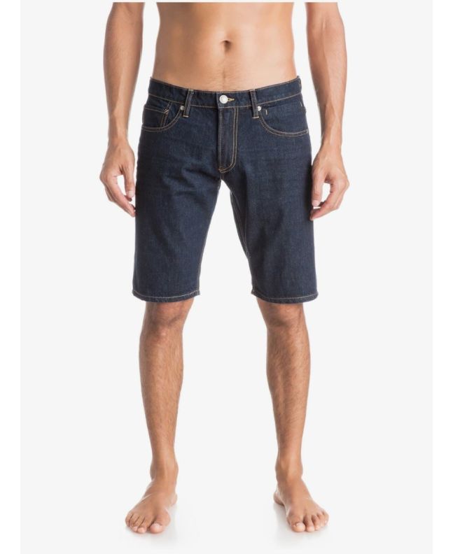 Hombre con pantalón corto vaquero Quiksilver Revolver Rinse azul 
