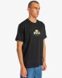 Hombre con Camiseta orgánica de manga corta RVCA Type Set Negra derecha