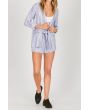Mujer con americana Amuse Society City Muse frontal