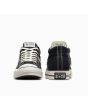 Zapatillas Converse Star Player 76 Mid Top negras y blancas para hombre puntera y talón