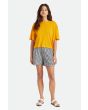 Mujer con Pantalón corto de cintura alta Brixton Victory Trouser Short negro a cuadros blancos frontal 