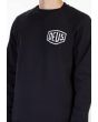 Hombre con Sudadera Deus Ex Machina Ibiza Address Crew Negra frontal