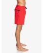 Hombre con bañador Boardshort Quiksilver Surfsilk Kaimana 16" rojo lateral