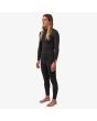 Hombre con traje de neopreno con cremallera en el pecho Vissla Seven Seas 4/3mm Negro lateral