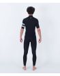 Hombre con traje de surf de manga corta y cremallera en el pecho Hurley Plus 2/2mm negro posterior