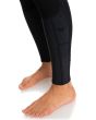 Mujer con neopreno con cremallera en el pecho Roxy Swell Series 4/3mm negro floral piernas