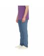 Hombre con pantalón vaquero slim Volcom Vorta Denim Aged Indigo lateral