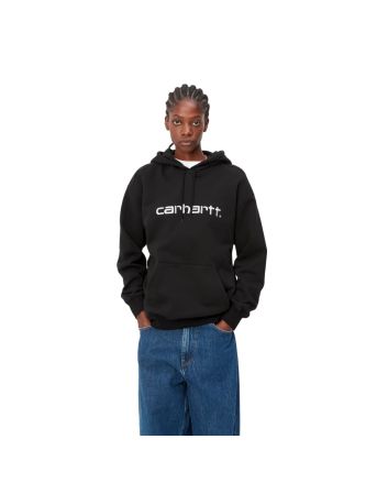 Mujer con sudadera de capucha Carhartt WIP W' Hooded Carhartt Sweatshirt negra logo blanco